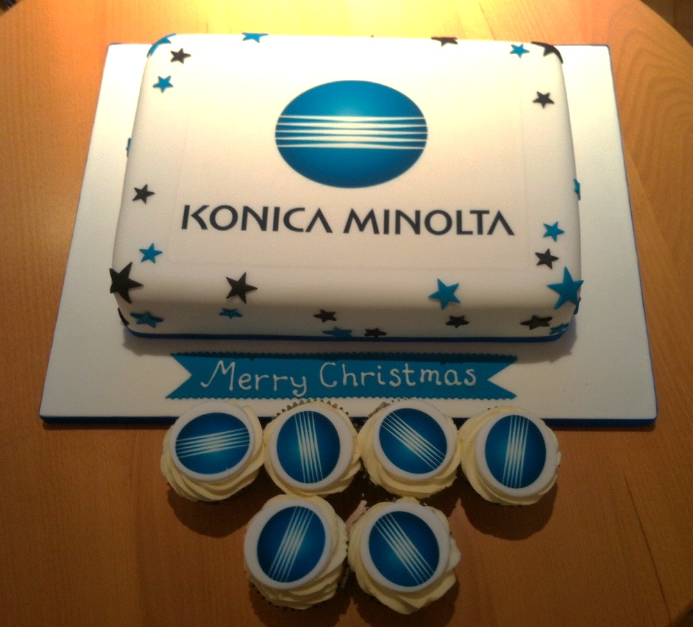 Konica Minolta Merry Christmas Cake